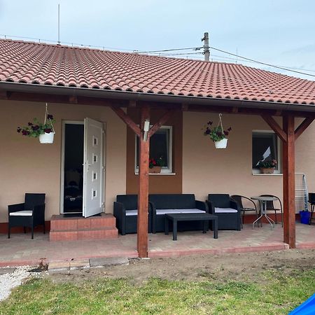 Apartmany Dimitra Štúrovo エクステリア 写真