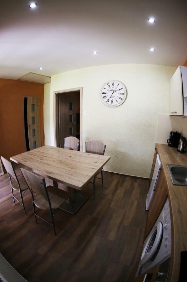Apartmany Dimitra Štúrovo エクステリア 写真